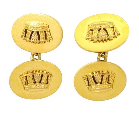 Pair 9ct gold of Navel crown cufflinks, Birmingham 1996Condition Report:Approx 13.8gm, light scratches otherwise good conditi