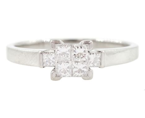 Platinum four stone pave set princess cut diamond cluster ring, with a princess cut diamond set either side, stamped 950, tot