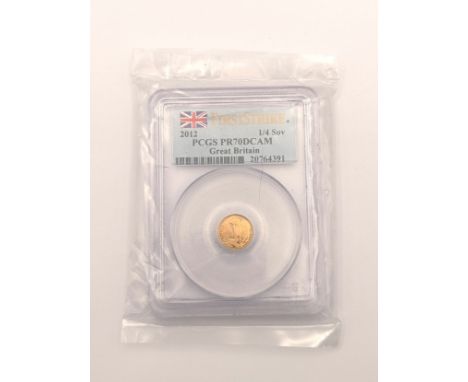United Kingdom - Elizabeth II (1952 -2022)  'First Strike' 2012 Diamond Jubilee 1/4 Sovereign proof, featuring a modern inter