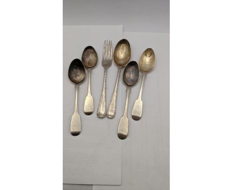 Silver cutlery to include three fiddle pattern teaspoons, one other and a fork, total weight 145gLocation: 