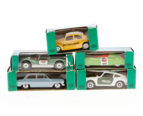 5 Gama Modellautos, 899, 9600, 9601, 9660 und 9736, Alterungsspuren, je im tw besch. OK, sonst Z 2
