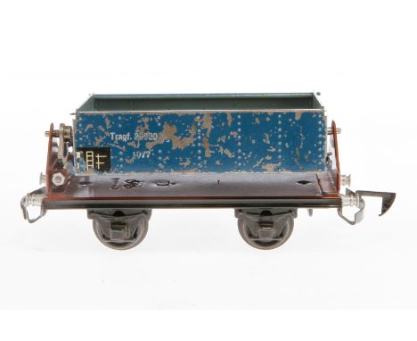 Märklin Kippwagen 1977 K, Spur 0, HL, mit automat. Kupplung, LS und gealterter Lack, L 16,5, Z 3