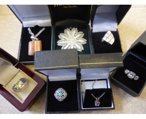 A Collection of Miscellaneous 925 Silver Rings and Necklaces, including striped lozenge stone, filigree flower brooch, mother