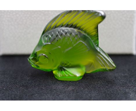 Lalique green fish with box Height 5 cm 