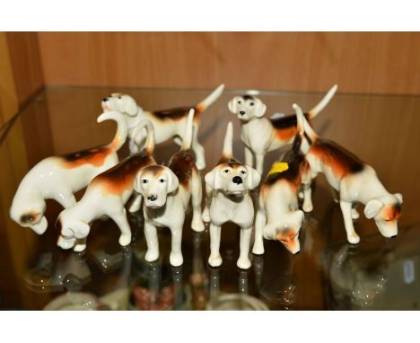 TWO SETS OF FOUR BESWICK FOX HOUNDS, Nos 941/942, 943 and 944 and Nos 2262/2263/2264 and 2265 (8)