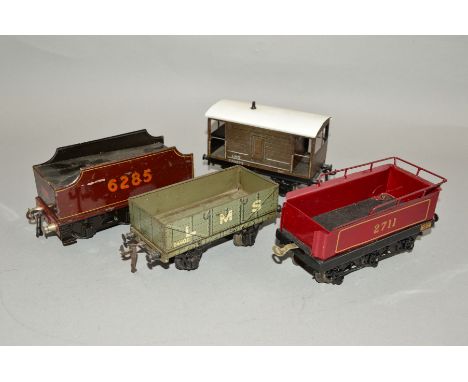 AN UNBOXED BASSETT-LOWKE O GAUGE TENDER, No.6285, maroon livery (from freelance Enterprise Express locomotive of 1930, No.669