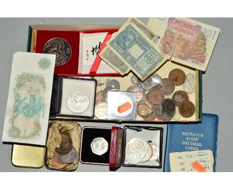 A BOX LID OF COINS AND COMMEMORATIVES, to include some silver and a quarter rupee 1835, Morgan dollar, Kennedy half dollar, f