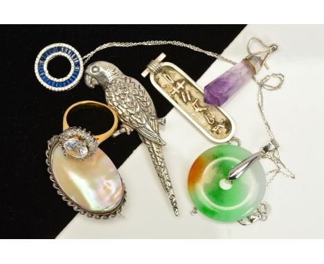 A SELECTION OF SILVER AND WHITE METAL JEWELLERY, to include a cubic zirconia cluster ring, an oval mother of pearl brooch, a 