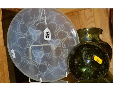  FRENCH OPALESCENT GLASS DISH, diameter 24cm, together with a glass jug painted with hunting scenes (cracked and reglued) and