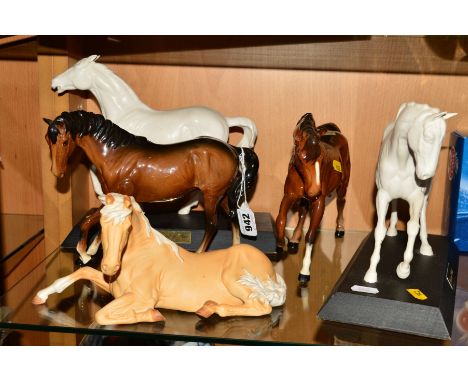 FIVE BESWICK HORSES, to include 'Spirit of Freedom' No2689, brown, two 'Spirit of Youth' No2703, brown and on wooden plinth, 