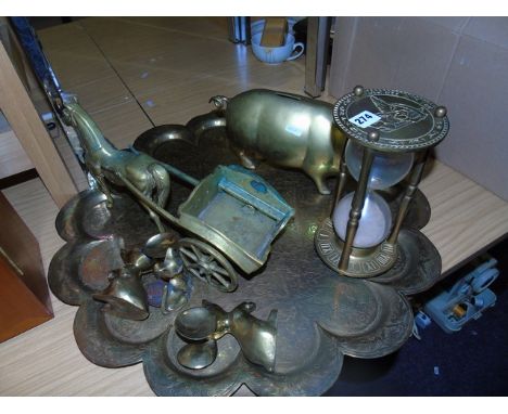 LARGE COLLECTION OF BRASS WARE ,PIG AND TIMER ETC. EST [£12-£25]