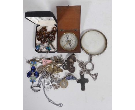 A collection of jewellery, to include white metal money-clip in the form of a pound sign, marked Sterling 925; and various ne