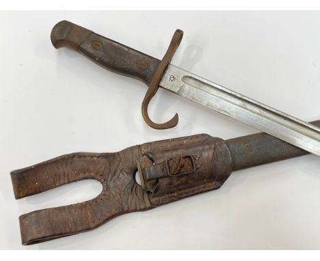 A Japanese 30th year type bayonet, hooked quillon, steel scabbard, with brown leather belt frog