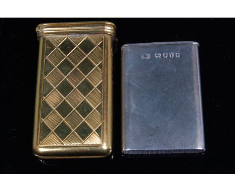 An Edwardian silver gilt vesta case, of rectangular form, having engine turned decoration, maker Thomas Callow & Son, London 