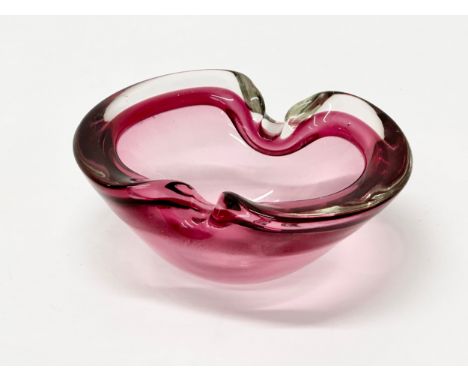 A Mid 20th Century Murano Glass bowl/ashtray. By Alfredo Barbini/Flavio Poli. 13.5x11x5.5cm