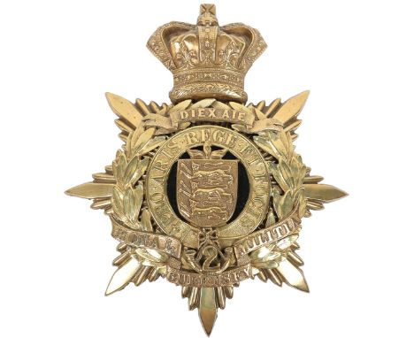 Rare Victorian 2nd Royal Guernsey Militia Officers Home Service Helmet Plate, gilt metal officers universal pattern helmet pl