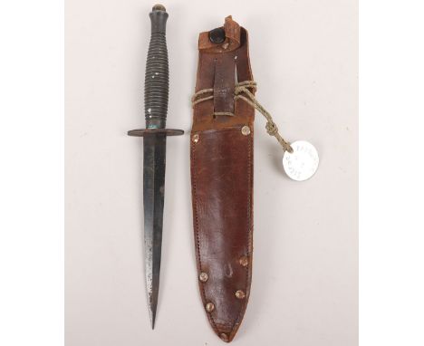 WW2 British 3rd Pattern Fairbairn Sykes (F.S) Commando Knife, with one piece ribbed grip. Stamped number 1 on the pommel. Ova
