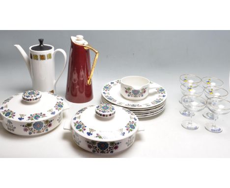 A collection of retro vintage late 20th century ceramic table ware comprising&nbsp; of six Midwinter Country Garden dinner pl