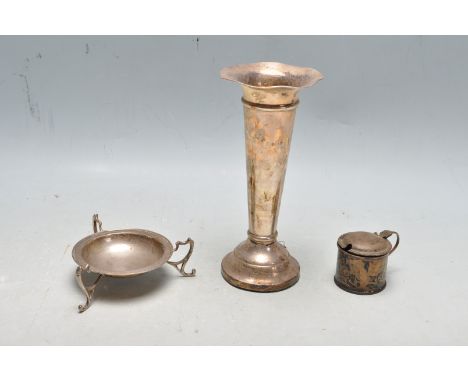 A group of antique silver to include a table salt dish raised on tripod feet (hallmarked Chester 1905,maker marks for Cohen &