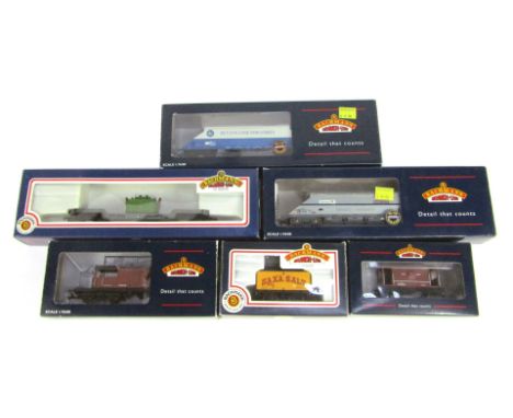 A group of Bachmann Branch Line OO gauge rolling stock, etc., to include a 10 ton salt wagon, Saxa, 33176A, a 25 ton Queen Ma