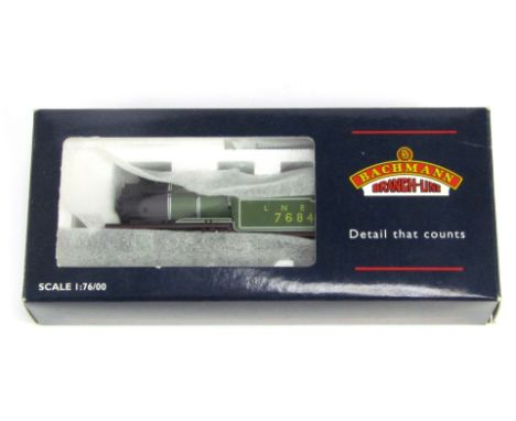 A Bachmann Branchline V3 tank 7684 LNER locomotive, lined Doncaster Green, 31-608.