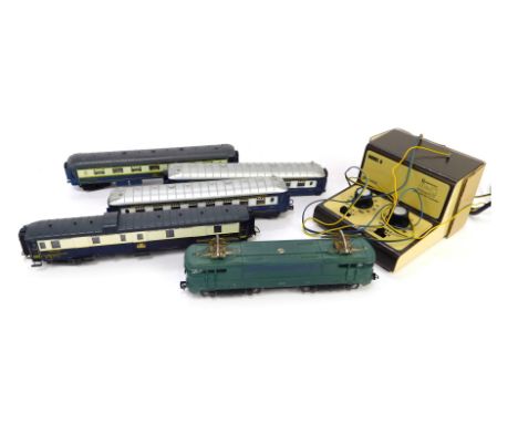 A group of OO gauge model railway, to include a Lima BB9210 locomotive, teal livery, together with four Lima carriages and a 