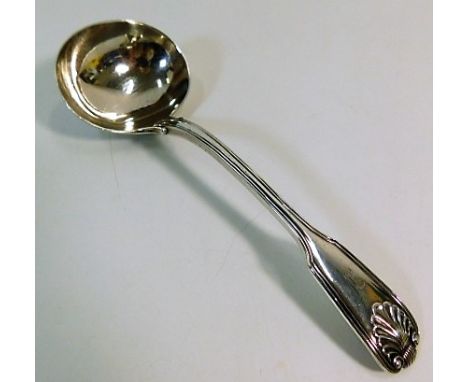 A silver ladle 84.1g 