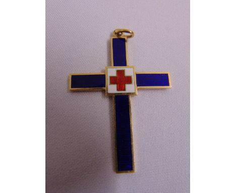 A yellow gold and enamel cross pendant, tested 18ct, approx total weight 8.9g