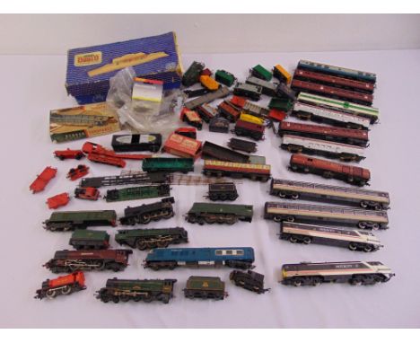 A quantity of playworn OO gauge model railway to include engines, rolling stock and accessories