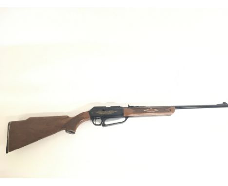A Powerline Model 922 .22 Calibre air rifle made in the USA, 95cm long. Cannot be posted