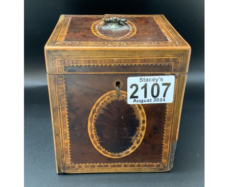 An English Regency Tea Caddy with Inlay and Interior Lid, 19th Century. (B)