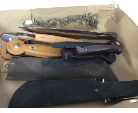 Vintage garden tools and knives including a Spanish Inox Albacete hunting knife. This lot cannot be posted. NO RESERVE