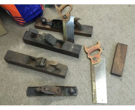 A collection of tools, wooden and steel planes. This lot cannot be posted. NO RESERVE