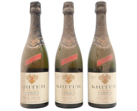 KRITER FRENCH SPARKLING WINE 1971Three bottles of Extra Leger Blanc de Blancs (3)Condition report: Available upon request