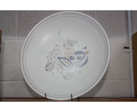 A 1950'S POOLE POTTERY BOWL, shape No.520, diameter approximately 32cm