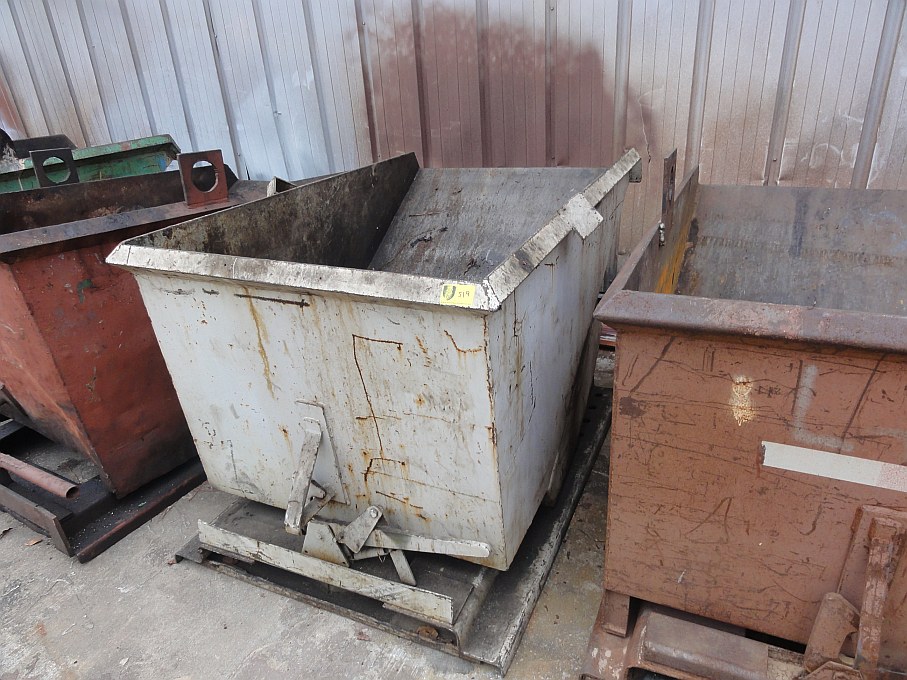Dumpable Metal Bin