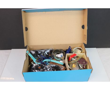 A box of mainly vintage costume jewellery to include necklaces, bracelets and brooches together with a selection of watches.