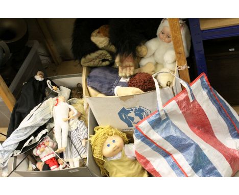 Quantity of puppets and dolls, to include Cabbage Patch, Bisto Kids, monkey etc (2 boxes)