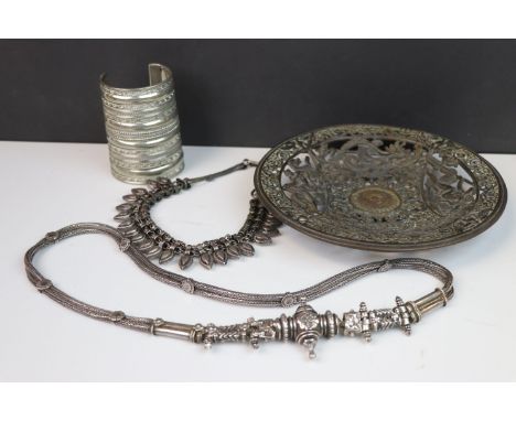 White metal Eastern necklace with floral and teardrop decoration, together with a similar belt with rope and white metal moun