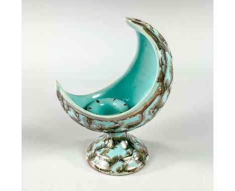 Turquoise with lustre finish and branch patterning. Gold toned lines on candle area.Hand Painted Delft Holland on bottom. Thi