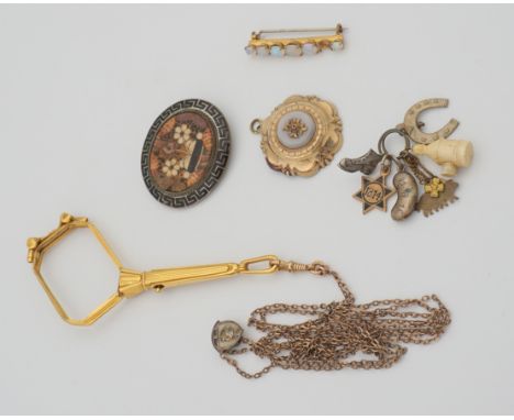 Konvolut Modeschmuck, Anfang 20.Jh. Lorgnette, ohne Gläser; Sprudelstein-Brosche "Karlsbad", kl.Fehlstellen, BxH 4,34x3,64cm;