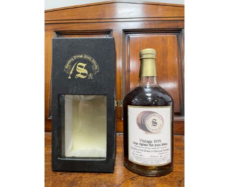 Braes of Glenlivet Signatory Vintage 1979 Single Highland Malt Scotch Whisky, matured in sherry casks for 15 years, distilled