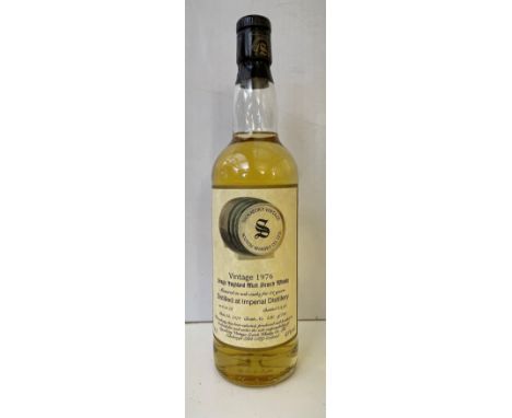 Imperial Distillery 1976 Signatory Single Malt Scotch Whisky, aged 21 years, distilled 8-10-76, bottled 8-3-98, no.591 of 740