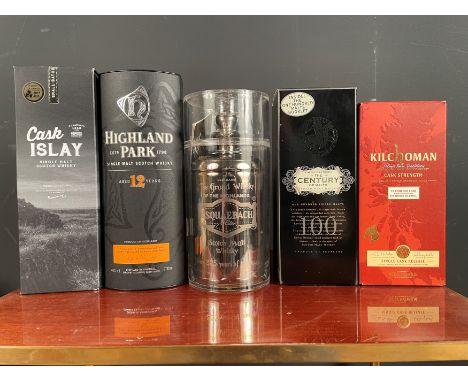 Scotch Whisky, 5 bottles: Kilchoman 2007, 10 year old cask, no.106/599 bottles, 58.5%, 70cl; Usquaebach Elite in silvered fla