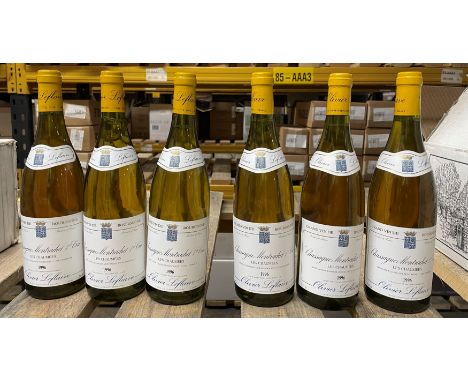 Chassagne Montrachet Blanc 1er Cru Les Chaumées, 1996, Maison Olivier Leflaive Frères, 12 bottles
These are offered in Bond (