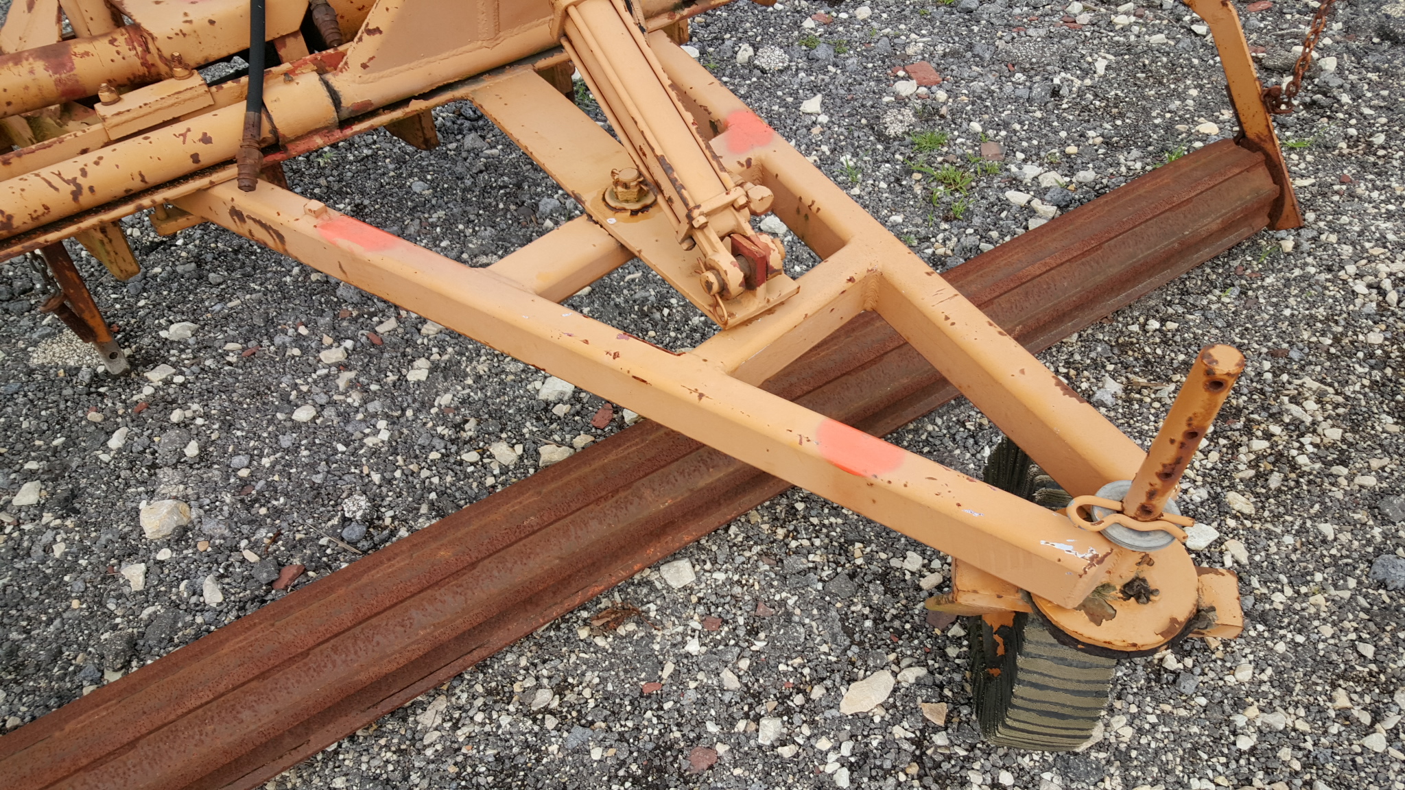 Tag4892 3 point land plane