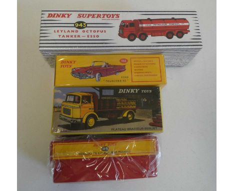 Atlas Dinky 943 Leyland Octopus, Esso tanker 555 Ford Thunderbird, 588 Kronenberg Beer truck and 29d Renault Autobus, all ite