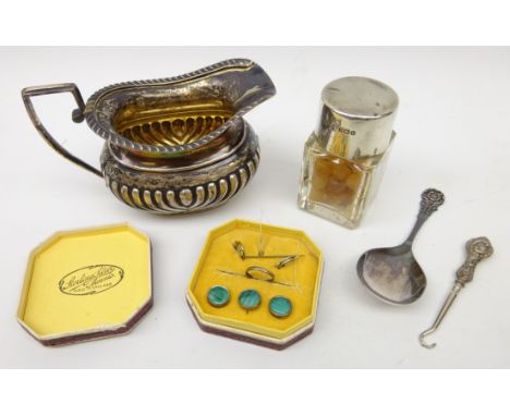 Hallmarked silver milk jug by George Nathan &amp; Ridley Hayes, Chester 1913, Edwardian glass and silver salt smelling jar, B