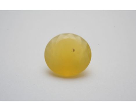 A round cut yellow opal approx 5ct