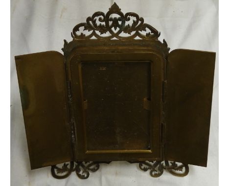 SMALL BRASS EASEL 2 DOOR FRAME  